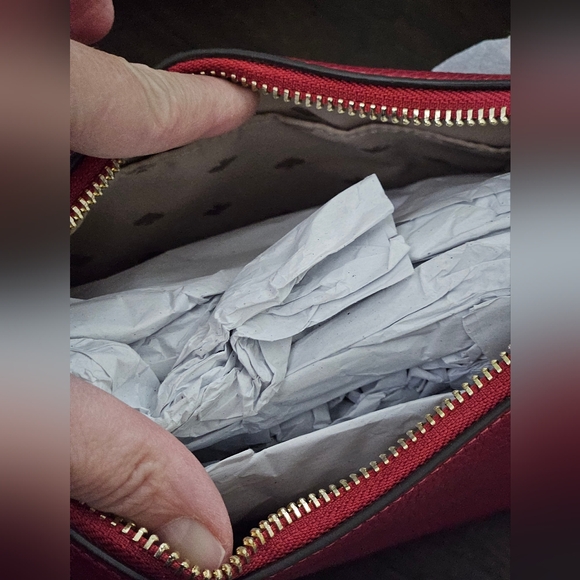 Kate Spade Zippy Convertible Crossbody Bag NWT - Picture 6 of 8